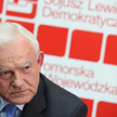 Podpis: Z propozycji Leszka Millera (SLD) nie jest zadowolona PO. Powód? - Może to utrudnić negocjac