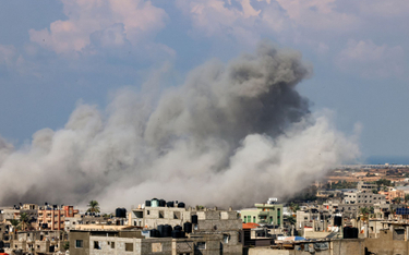 Izrael prowadzi ataki odwetowe na Strefę Gazy