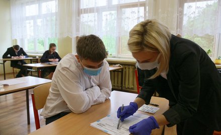 Rok szkolny 2021/2022: egzaminy z taryfą ulgową