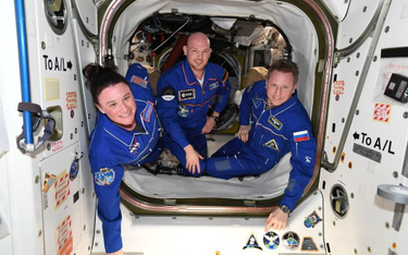 Sojuz bezpiecznie wylądował w Kazachstanie