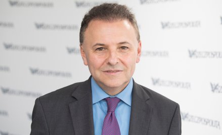 Witold Orłowski: Słabość złotego zwiększa atrakcyjność przyjęcia euro