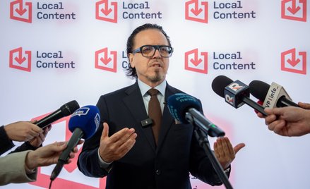 Minister aktywów państwowych Wojciech Balczun podczas inauguracji projektu „Local content. Z korzyśc