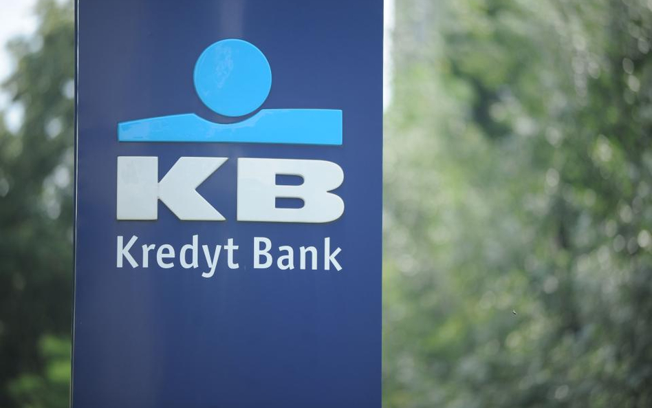 Zysk Kredyt Banku w IV kwartale spadł mniej od oczekiwań
