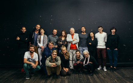 Ekipa „Wiśniowego sadu” w czasie prób.