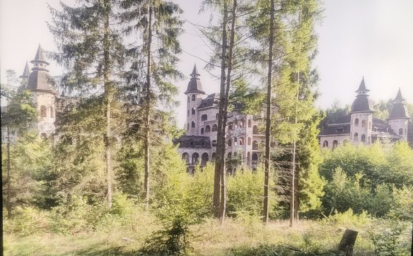 Nicolas Grospierre Zamek w Łapalicach