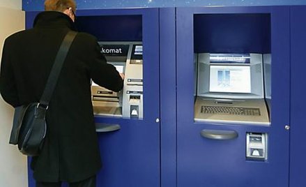 Kredyt studencki jest przekazywany przelewem na rachunek bankowy. Warto wybrać takie konto, z któreg