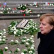 Rocznica zamachu w Berlinie: Spóźniona reakcja Merkel