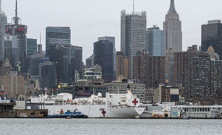 Nowy Jork to nadal epicentrum epidemii. A do szczytu zachorowań jeszcze, jak się szacuje, kilka dni