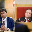 Sędziowie Mariusz Muszyński (L) i Piotr Pszczółkowski (P), którym skończyła się kadencja sędziów Try