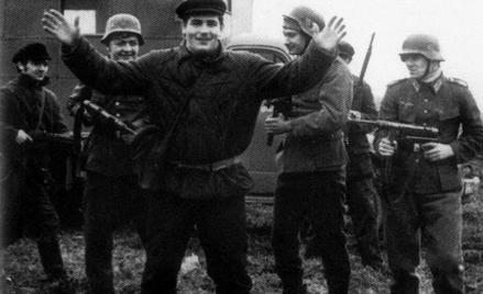 Przyjaciele Putina i przyszła elita Rosji na planie "Batalionu iżorskiego". Pierwszy z lewej (w czap