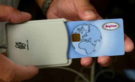 Do ZUS wyłącznie kwalifikowany e-podpis