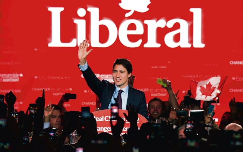 Justin Trudeau, lider Partii Liberalnej, wygrał wybory i zostanie nowym premierem Kanady. Pomogła mu