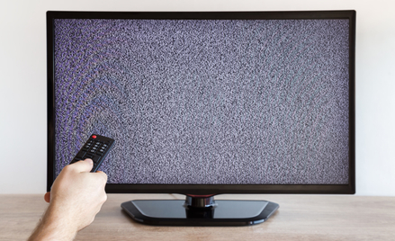 Bon na zakup dekodera telewizji naziemnej. Prawnicy widzą drugie dno