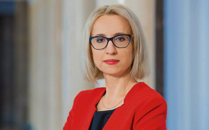 Ministerstwo Finansów, którym kieruje Teresa Czerwińska, obiecuje zająć się przeciągającymi się proc