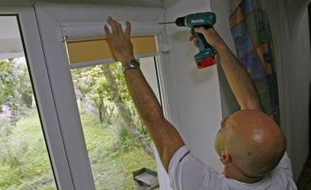 Montaż rolet i szaf wewnętrznych z 23-proc. VAT