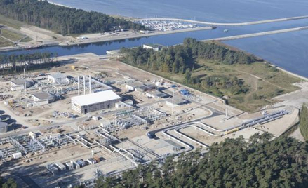 Hub gazowy w Lubminer Heide w pobliżu Greifswald, gdzie spotkają się wychodzący z morza gazociąg Nor