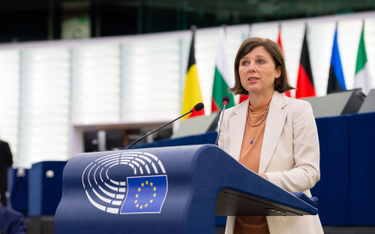Jourova: Jeśli UE nie zakwestionuje orzeczenia TK, zacznie się rozpadać