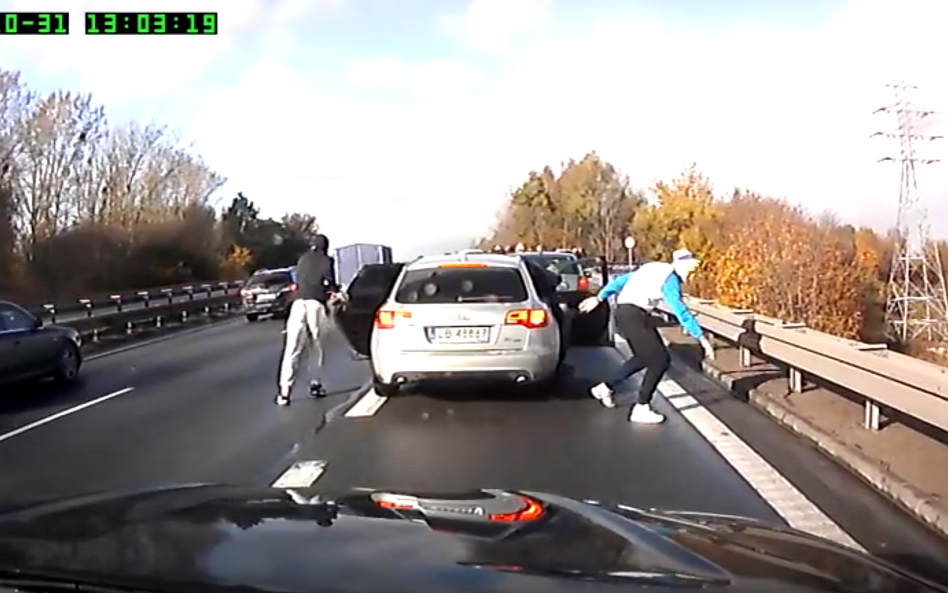 Bójka na obwodnicy Trójmiasta. Kibole zatrzymali ruch