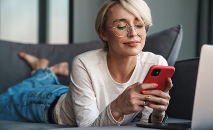 Play wrócił do gry o przenoszących numer