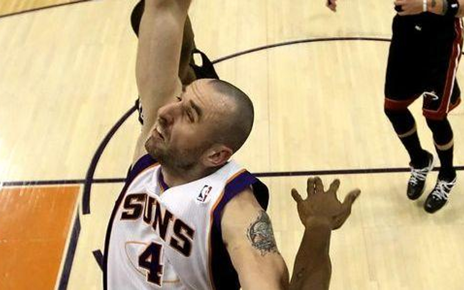Gortat - debiut w Suns nieudany