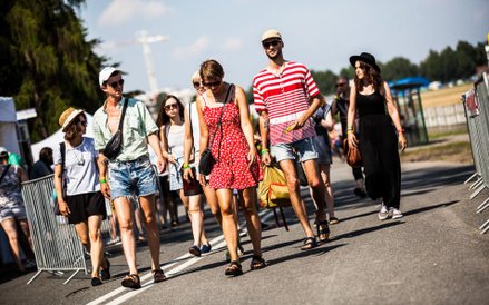 W drodze na festiwal