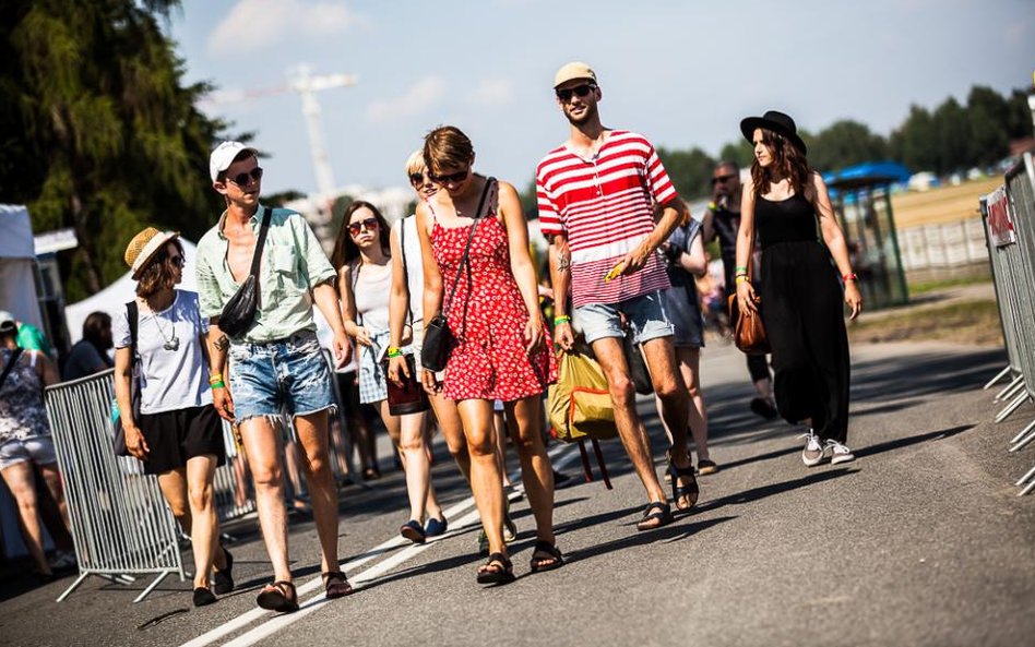 W drodze na festiwal