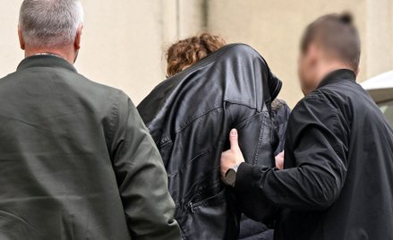 Podejrzany o planowanie zamachu na premiera Donalda Tuska  podczas doprowadzenia do Prokuratury Okrę