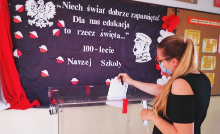 PKW: Frekwencja wyborcza jest rekordowa