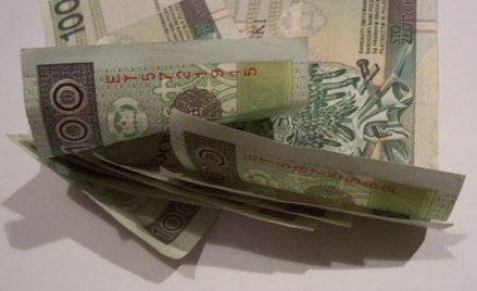 Fiskus znalazł wreszcie sposób na wyegzekwowanie podatku od wszelkich bonusów wypłacanych przez bank