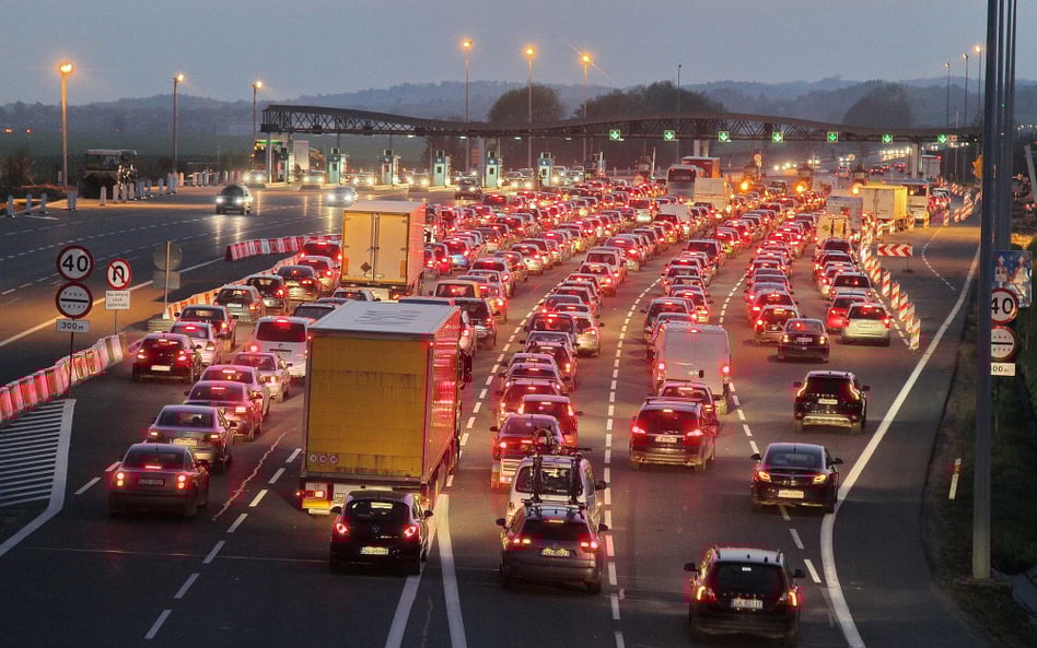 W przyszłości po państwowych autostradach bez stania na bramkach