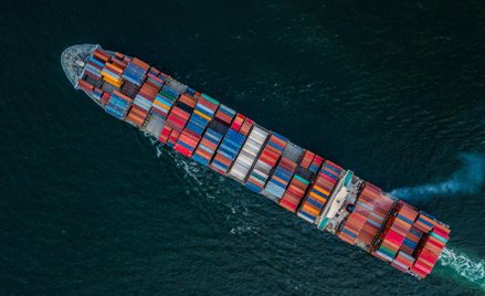 Statek zgubił 270 kontenerów, są niebezpieczne