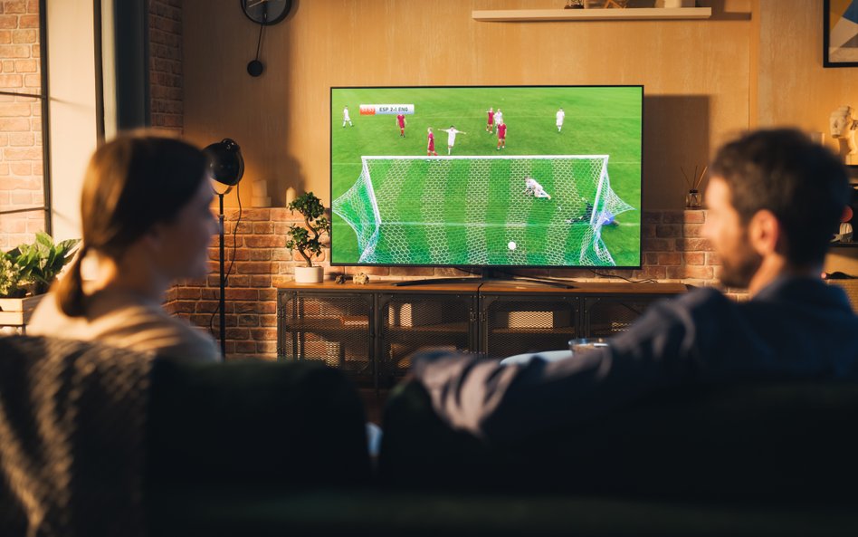 Euro 2024 zapędzi nas przed TV i do sklepów. Sieci szykują promocje