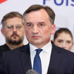 Minister sprawiedliwości, prokurator generalny Zbigniew Ziobro (Suwerenna Polska) odniósł się do spr