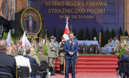 Wojsko jednak nie kupi 300 mobilnych ołtarzy. Minister Błaszczak zdecydował
