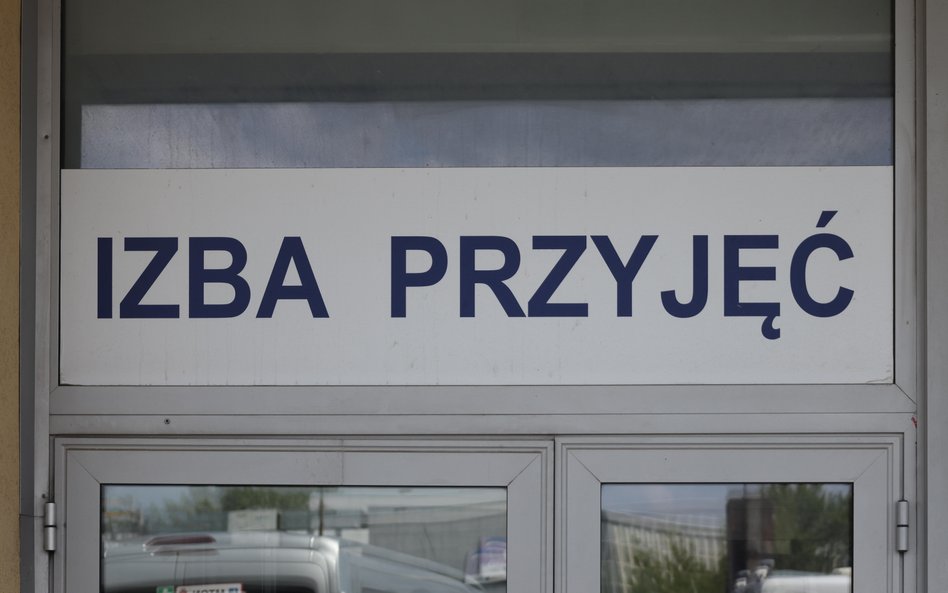 Rzecznik praw pacjenta: Drzwi izby przyjęć nie mogą być zamknięte na klucz