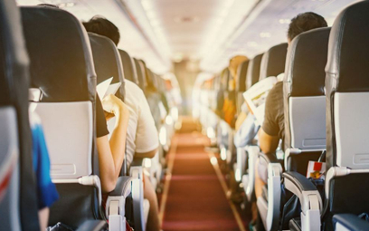 Air Canada wprowadza zakaz mówienia do pasażerów „pan” i „pani”