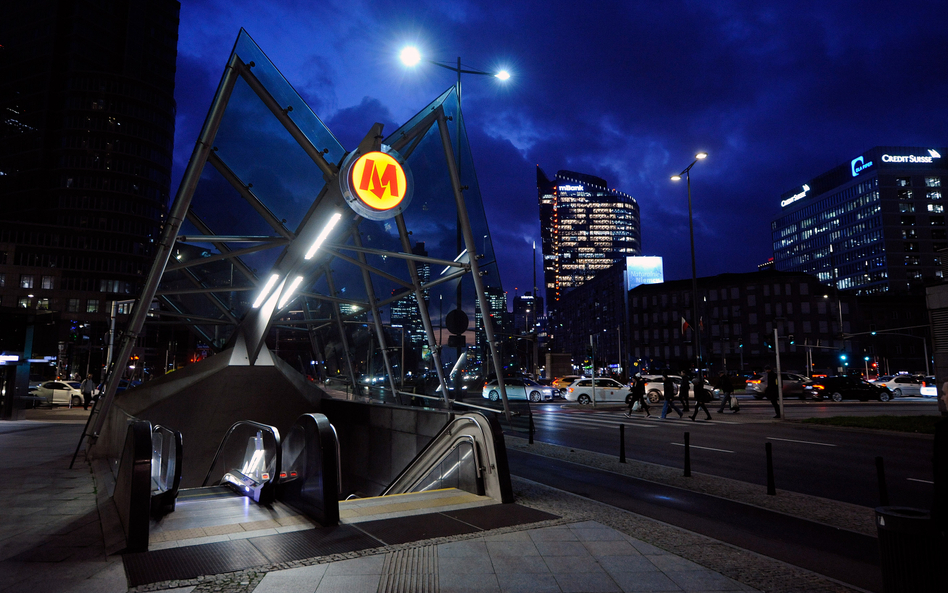 Metro w Warszawie – Linia M1: Trasa i ceny biletów