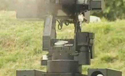 Uzbrojony koreański robot-wartownik strzeże granic kraju