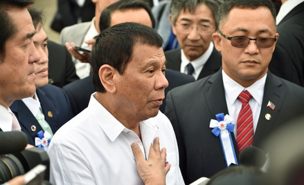 Prezydent Filipin Rodrigo Duterte: Rozmawiałem z Bogiem, nie będę przeklinał