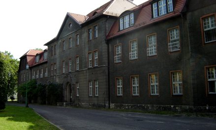 Zabudowania szpitala w Lublińcu