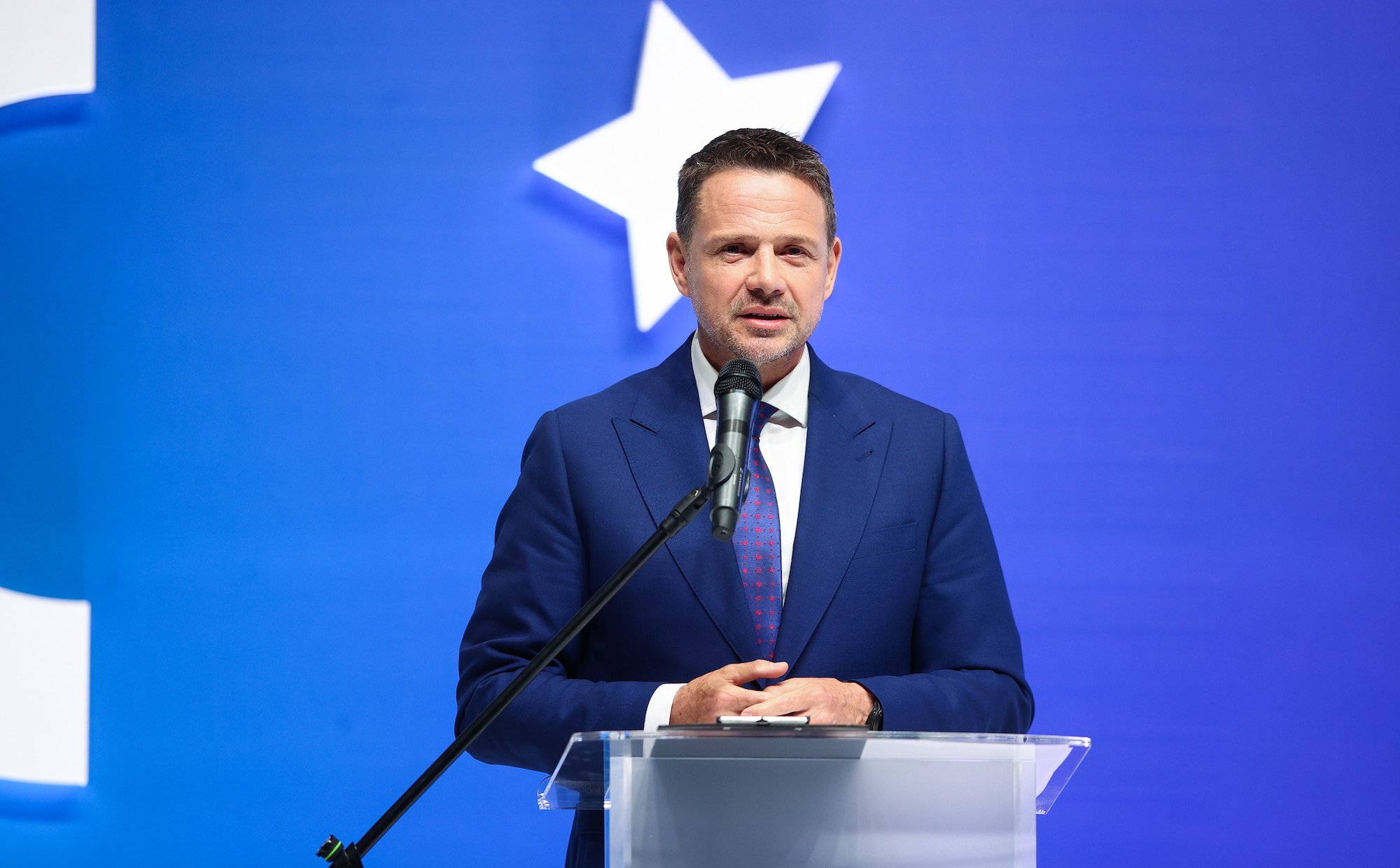 Kuluary EKG: Pytania o Smerfa Gospodarza, rekonstrukcję rządu i wybory