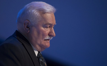 Lech Wałęsa: Jarosław Kaczyński wystawił brata w Smoleńsku