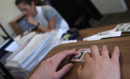 Czy kopiować dokumenty tożsamości w firmie?