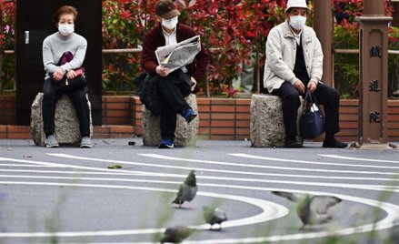 "Korona-rozwody" w Japonii. Zamknięte pary mają siebie dość