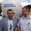 Jarosław Dąbrowski (z lewej) był burmistrzem Bemowa i wiceprezydentem Warszawy z ramienia Platformy 