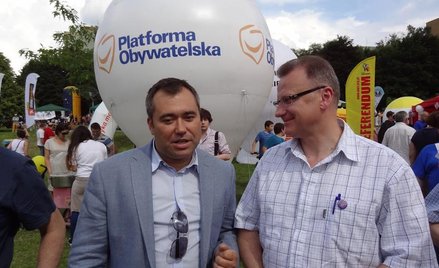 Jarosław Dąbrowski byl burmistrzem i wiceprezydentem z ramienia Platformy Obywatelskiej