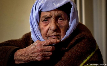 110-letnia Syryjka w drodze do Niemiec na spotkanie z wnuczką