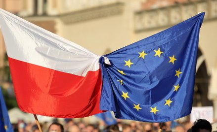 Polska nie wdraża unijnych przepisów na czas. Co za to grozi?