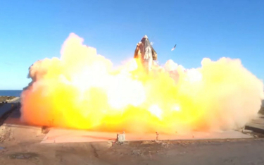 Rakieta SpaceX eksplodowała podczas lądowania