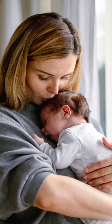 Naukowcy obliczyli, że każdy dodatkowy miesiąc ciąży podnosił funkcje poznawcze kobiet w starszym wi